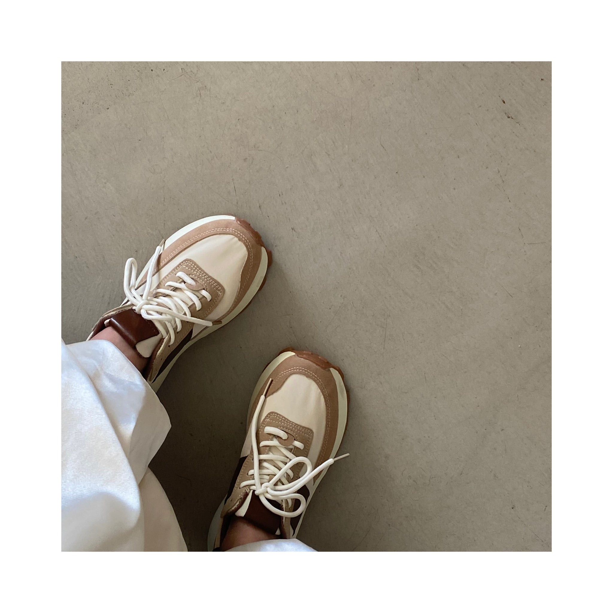 clos sneaker