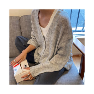 thin woolcardigan