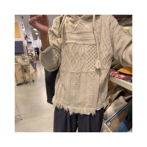 hood cablepatchknit