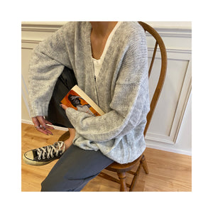 thin woolcardigan