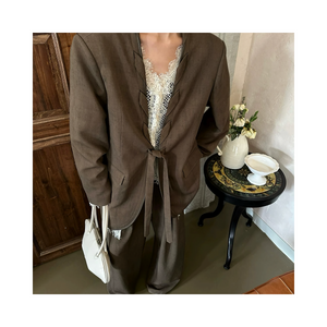 seethrou lace tops