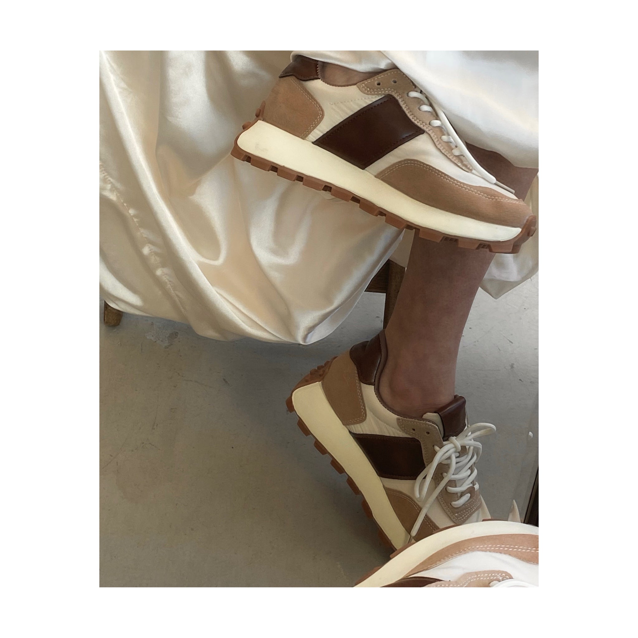 clos sneaker