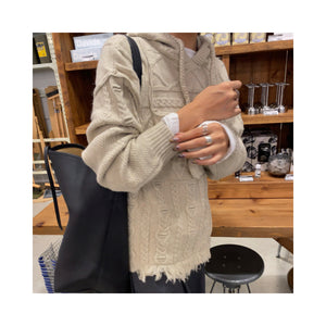 hood cablepatchknit