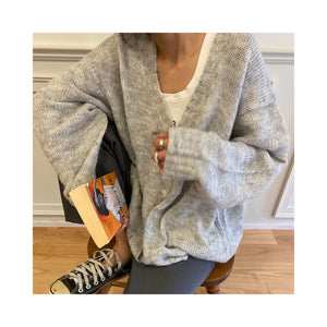 thin woolcardigan