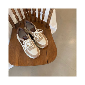 clos sneaker