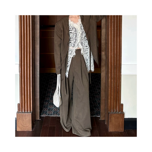 seethrou lace tops