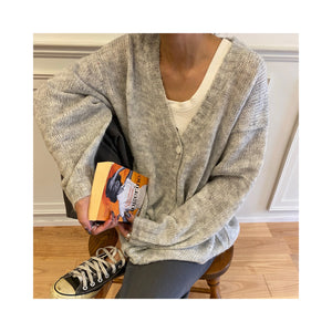 thin woolcardigan