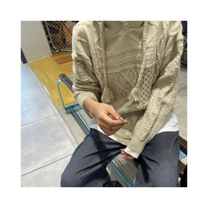 hood cablepatchknit