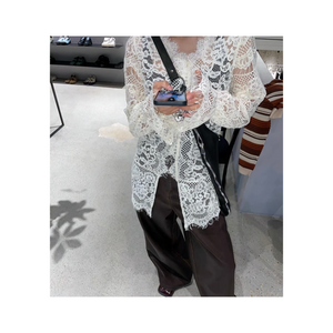 seethrou lace tops