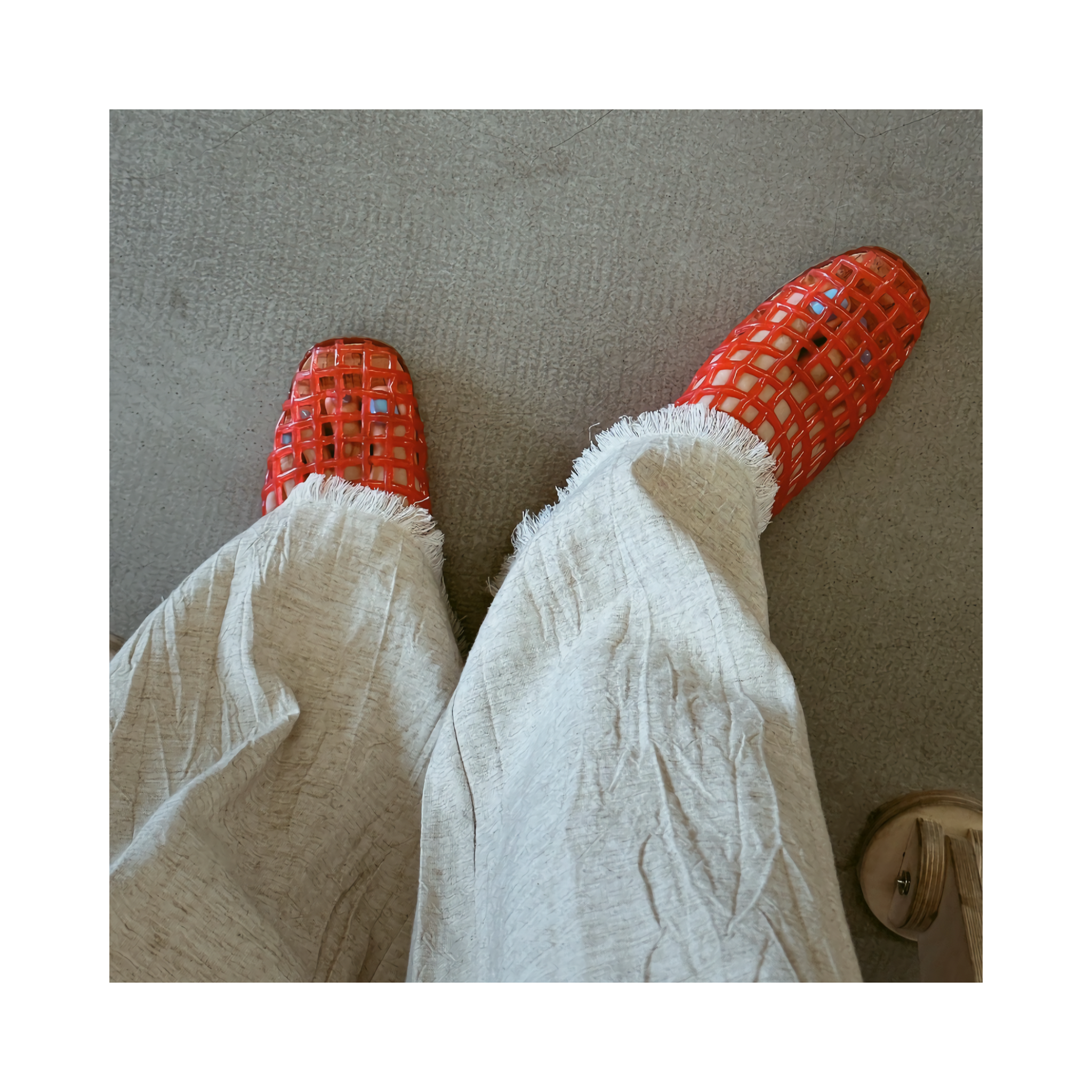 Woven jelly sandals
