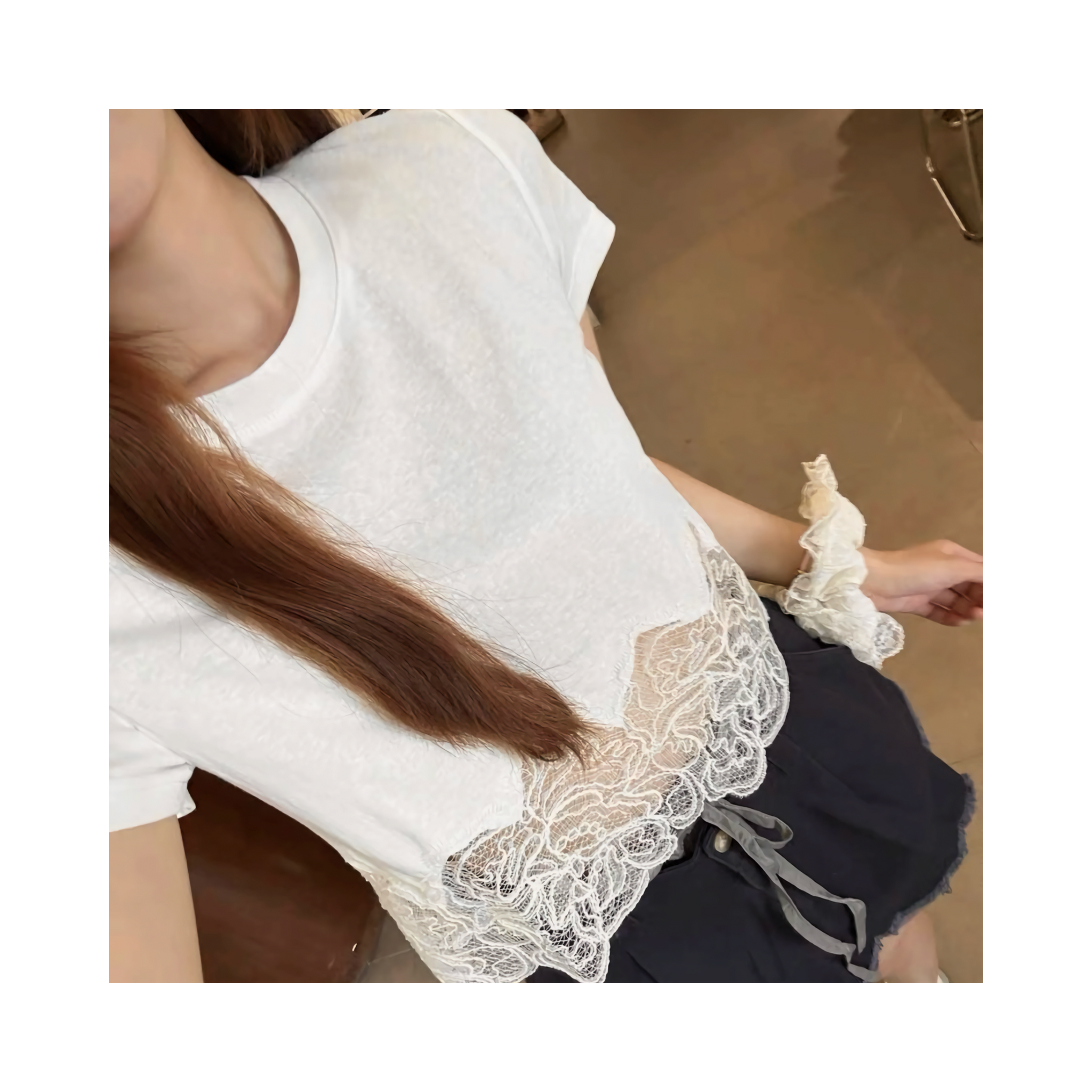 short laceTshirt