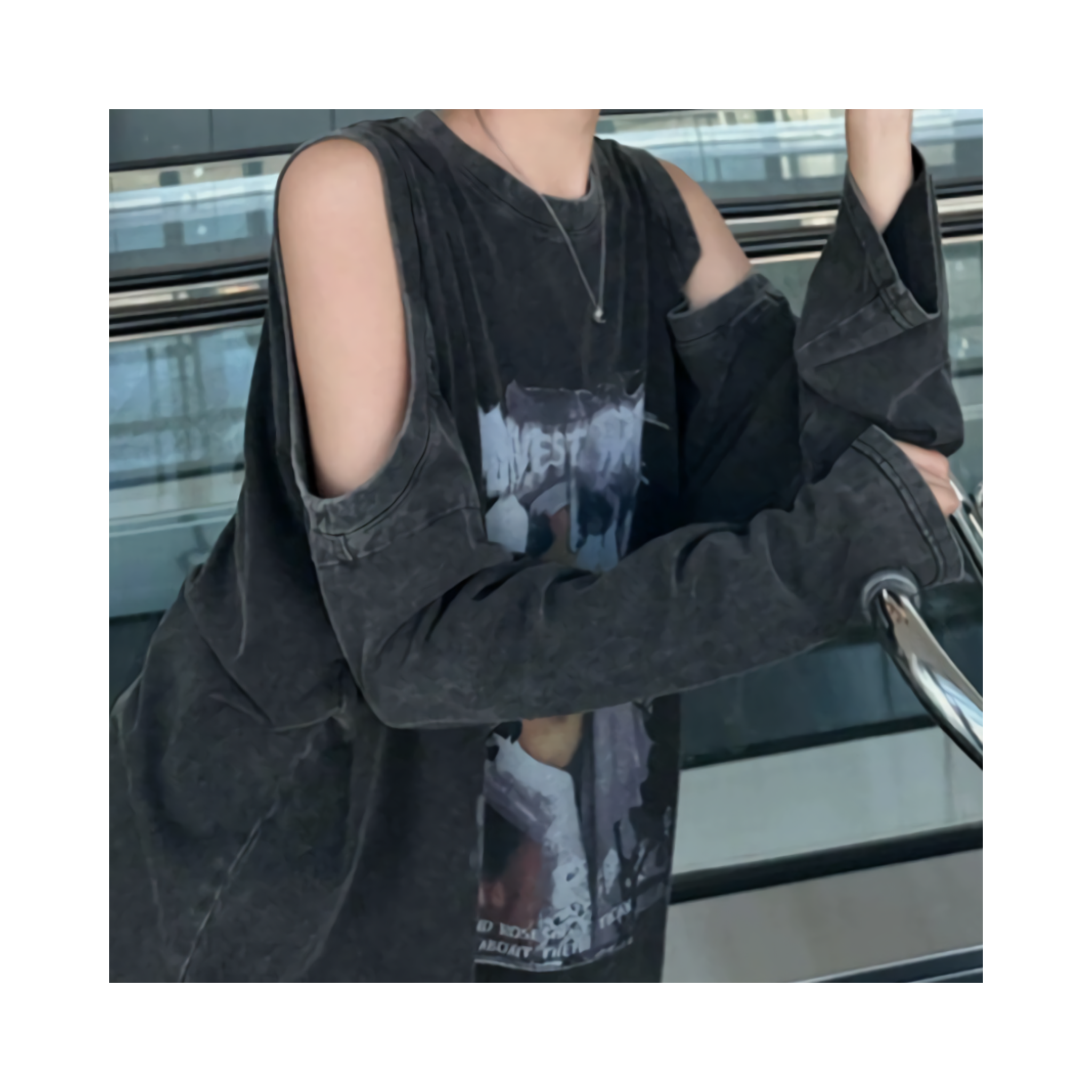 sleevearm top