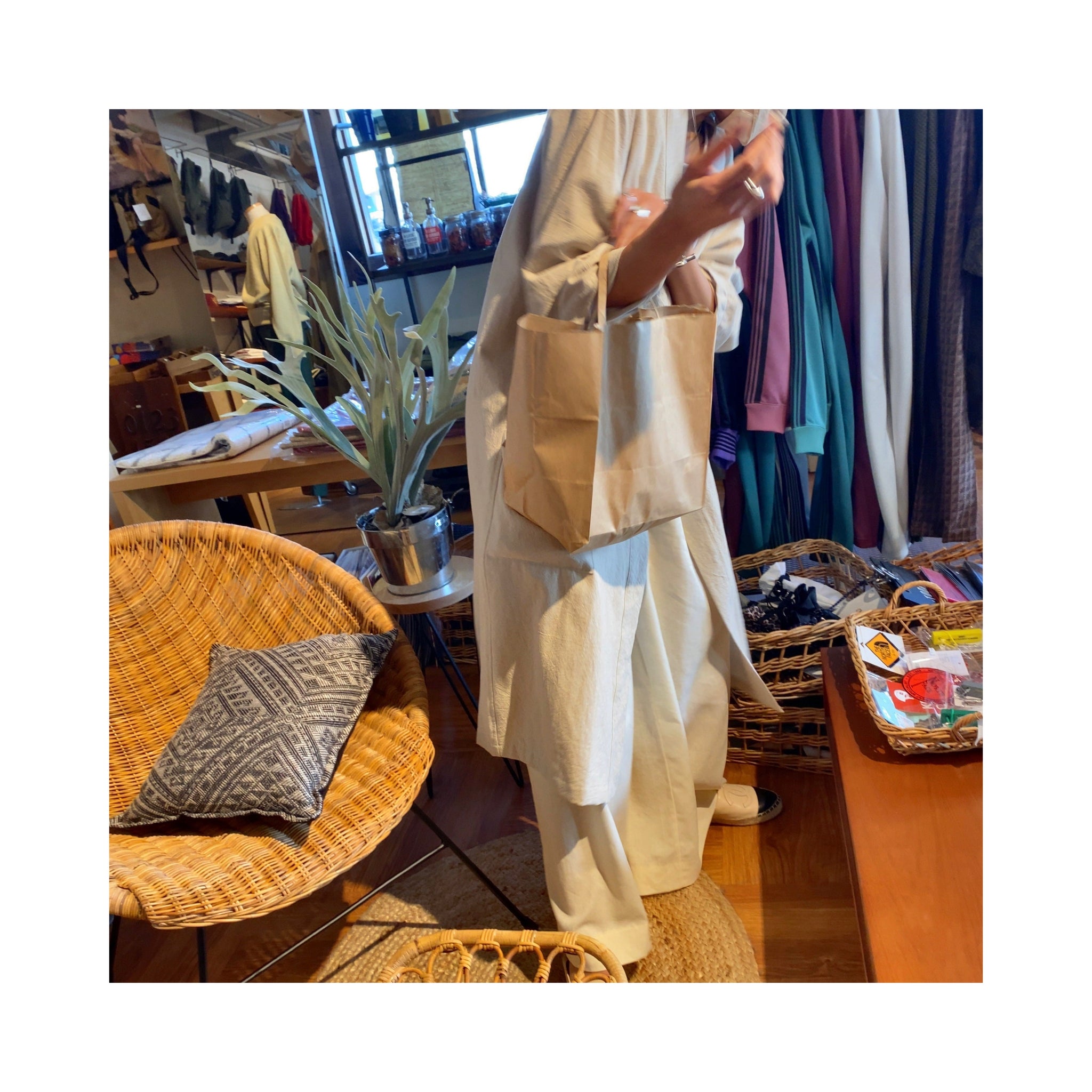 .simple linen gown