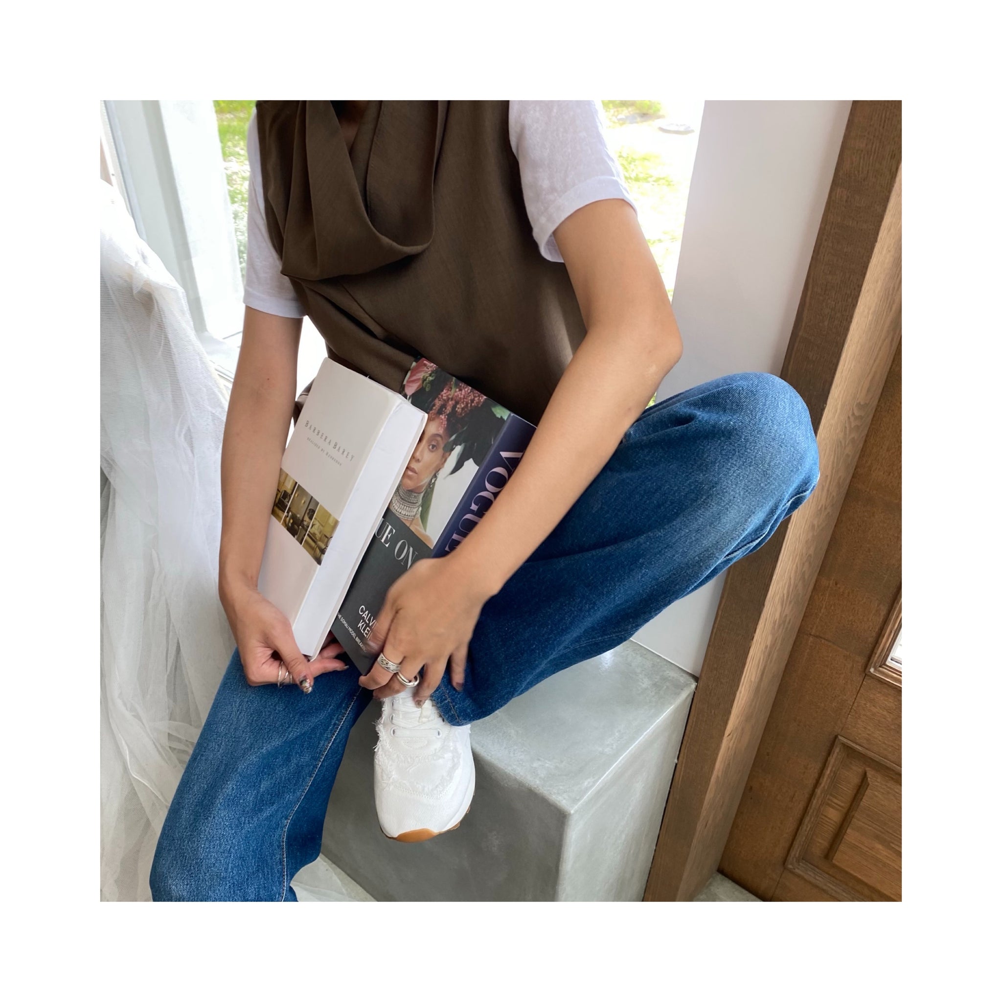 .highneck  nosleeve