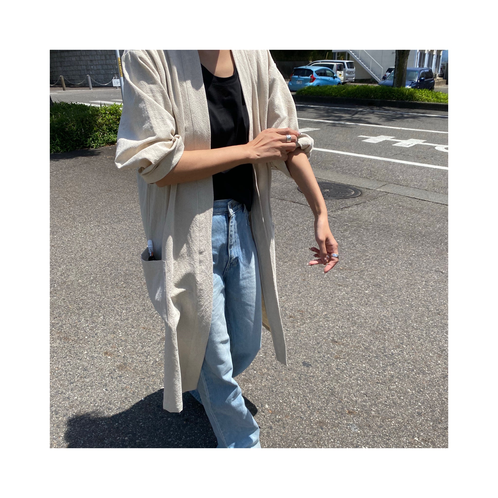 .simple linen gown