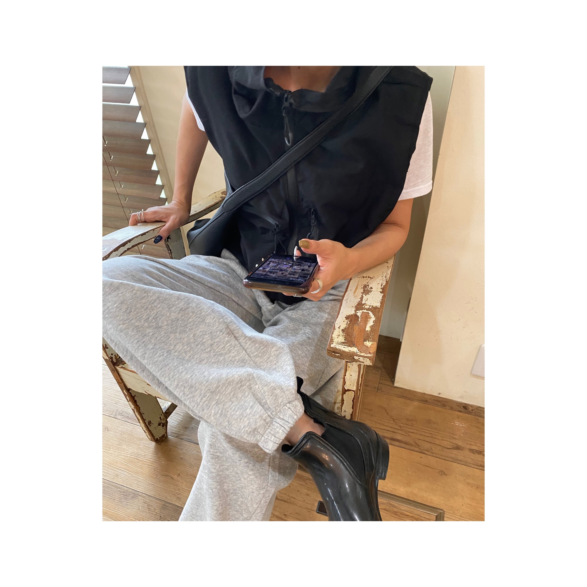 .simple sweat pants