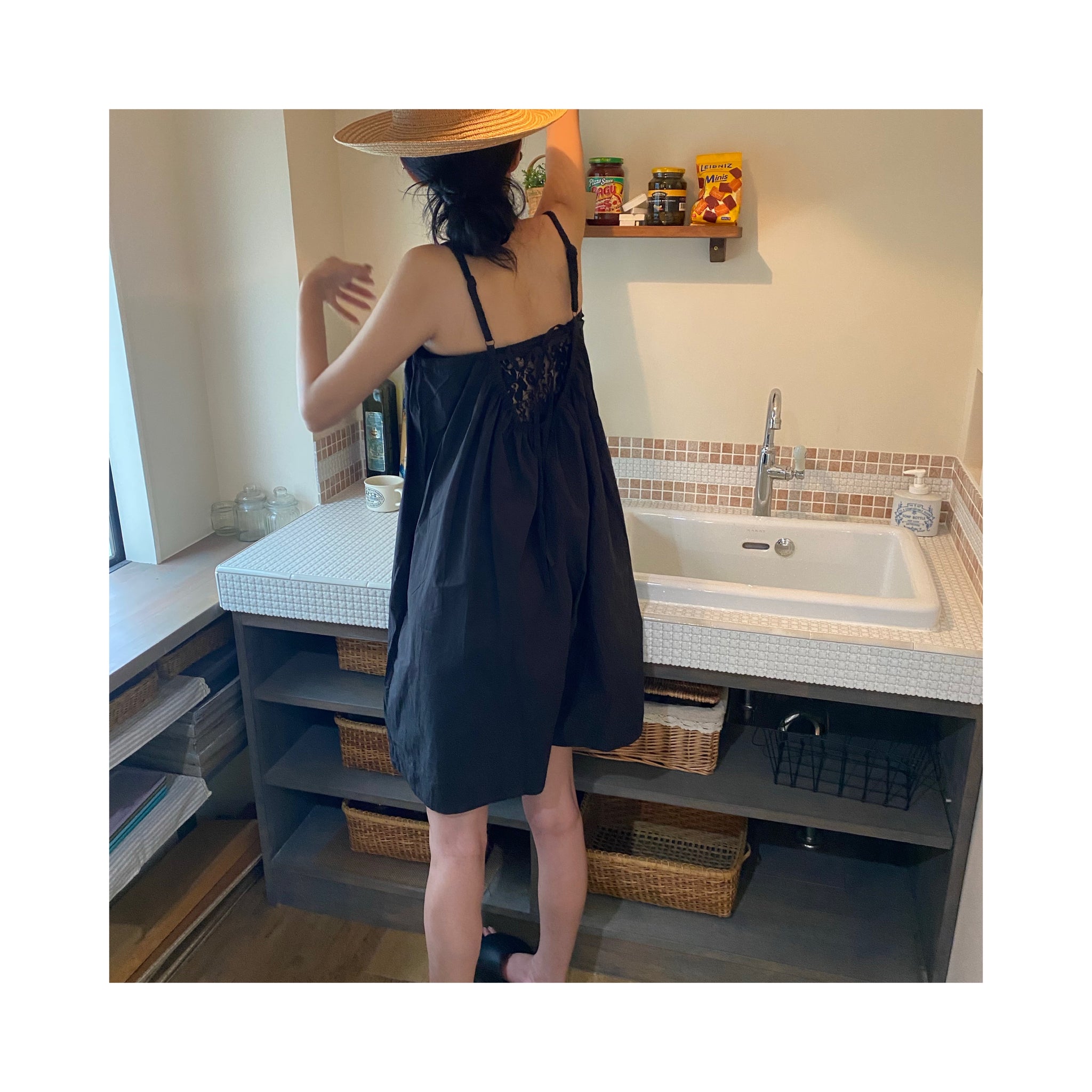 .back ribbon rompers