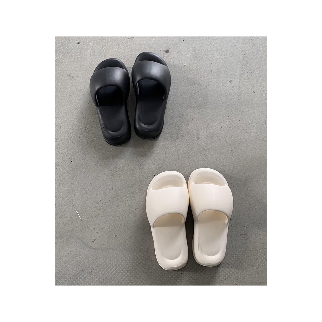 .Volume Sandal