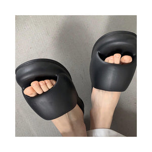 .Volume Sandal