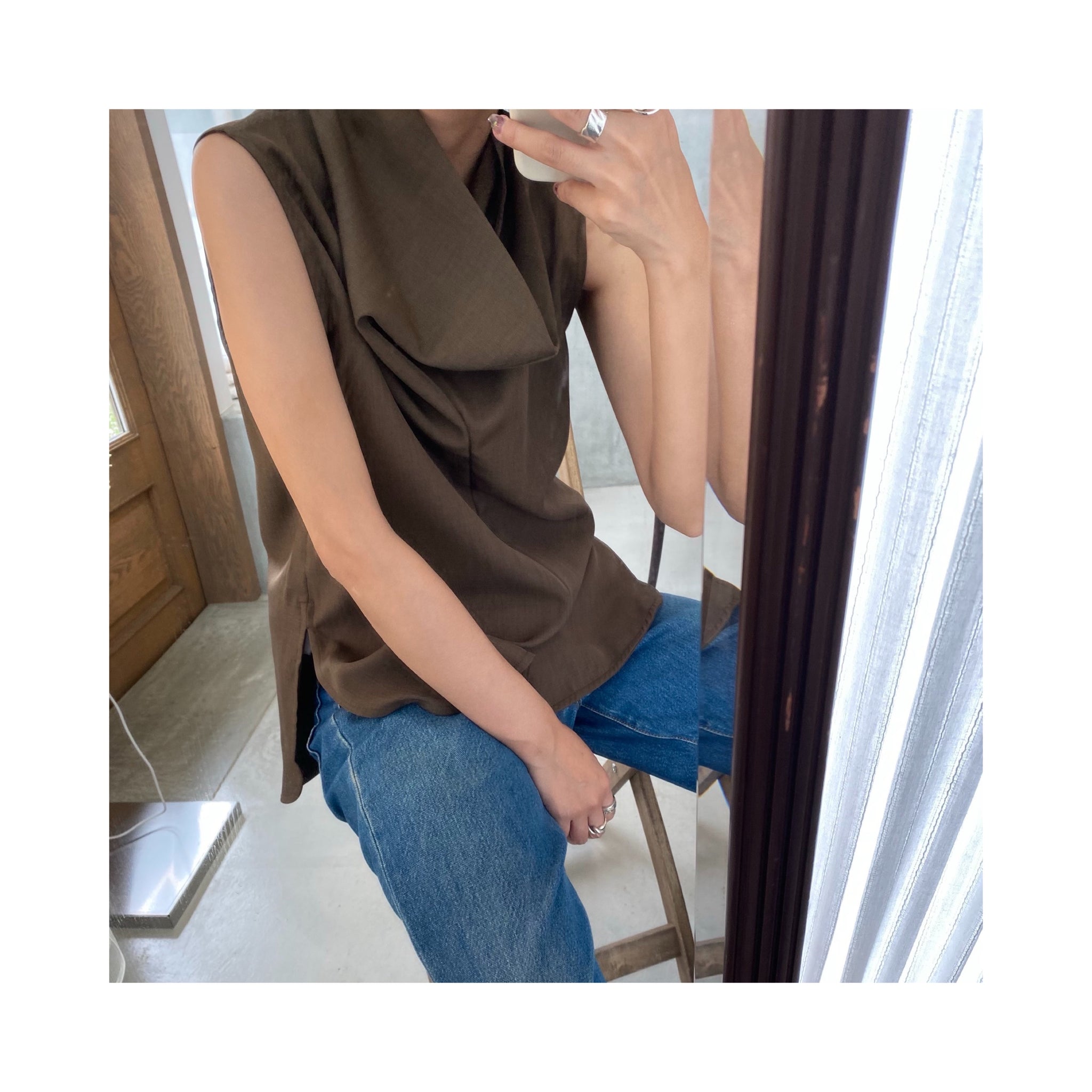 .highneck  nosleeve