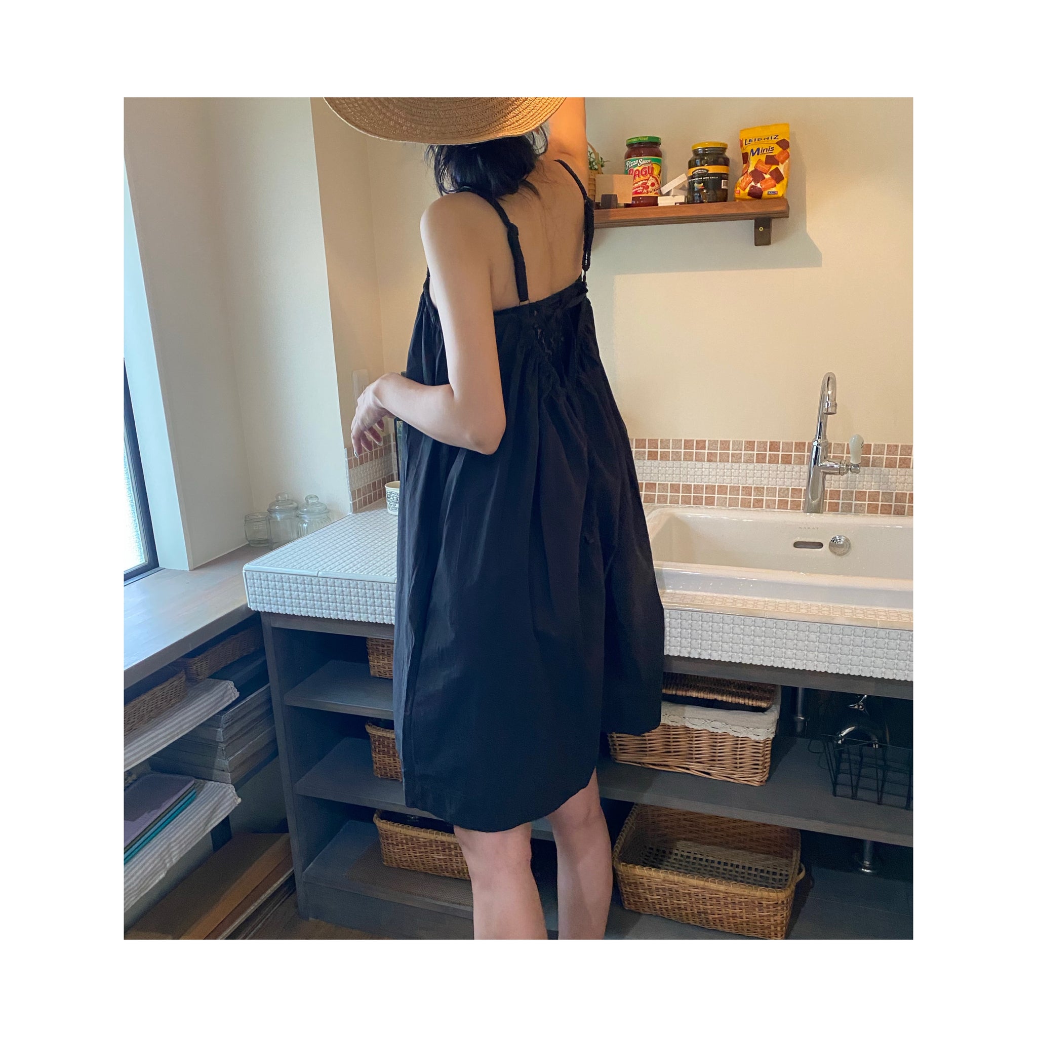 .back ribbon rompers