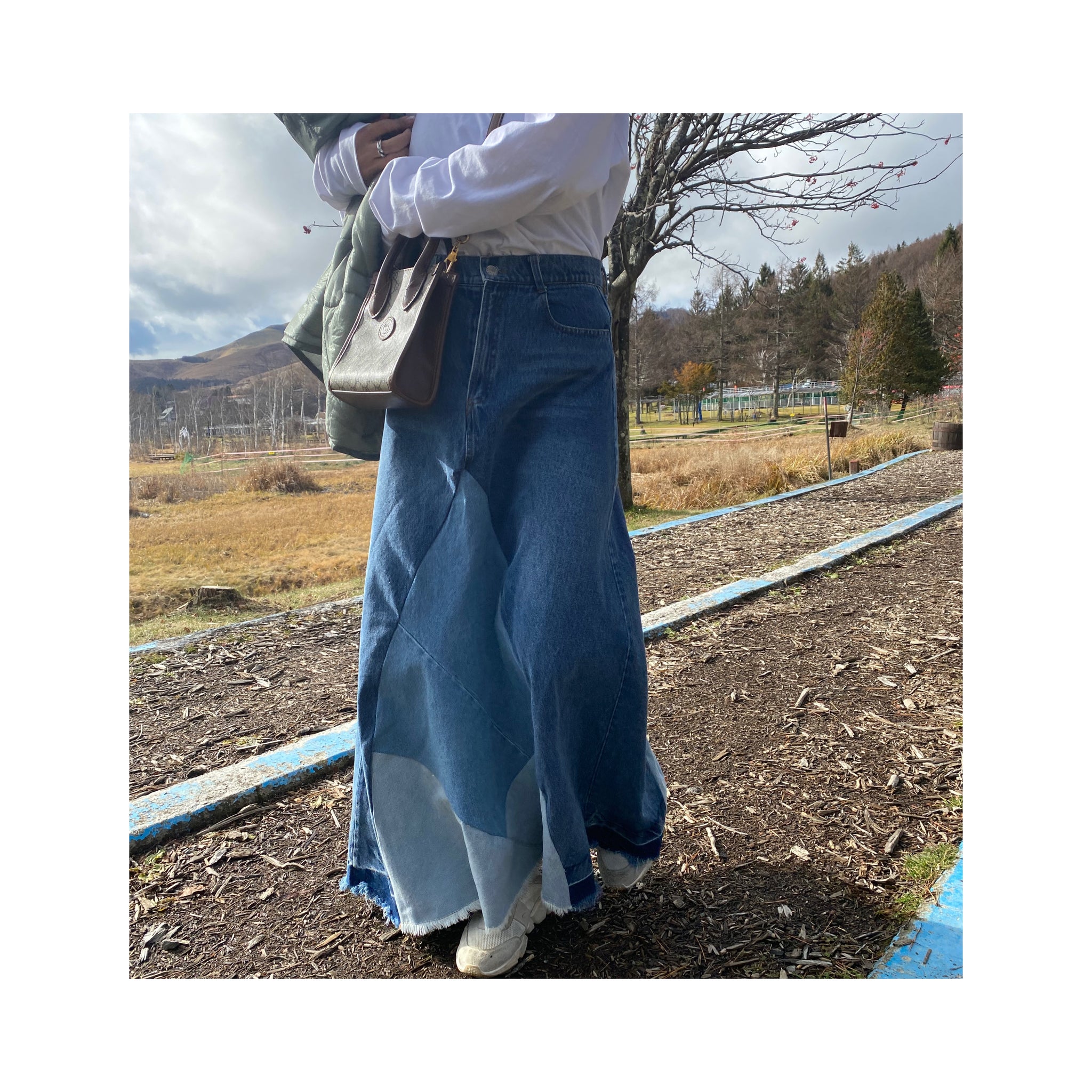 frin denim skirt