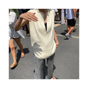 .deepVneck tops