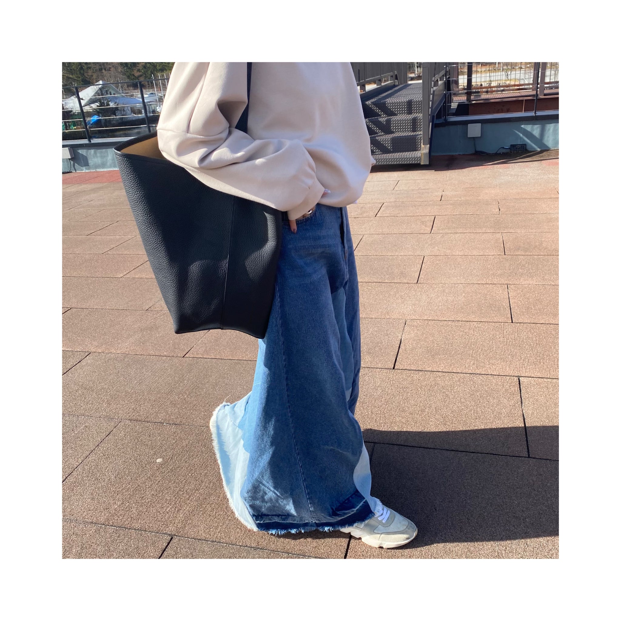 frin denim skirt