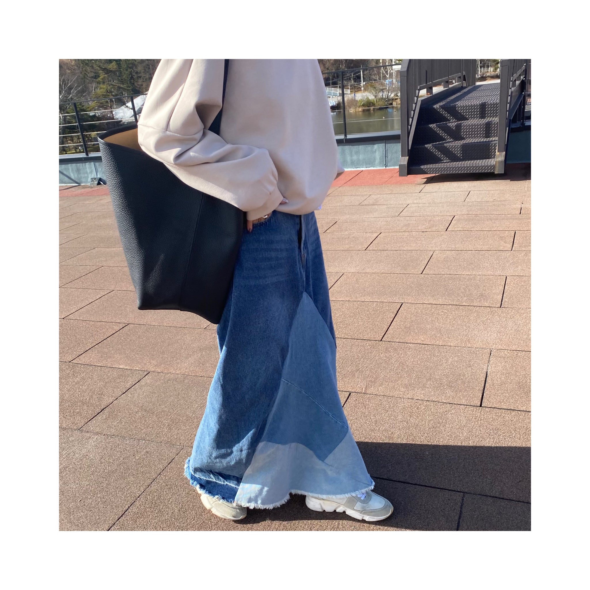 frin denim skirt