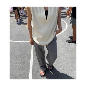 .deepVneck tops