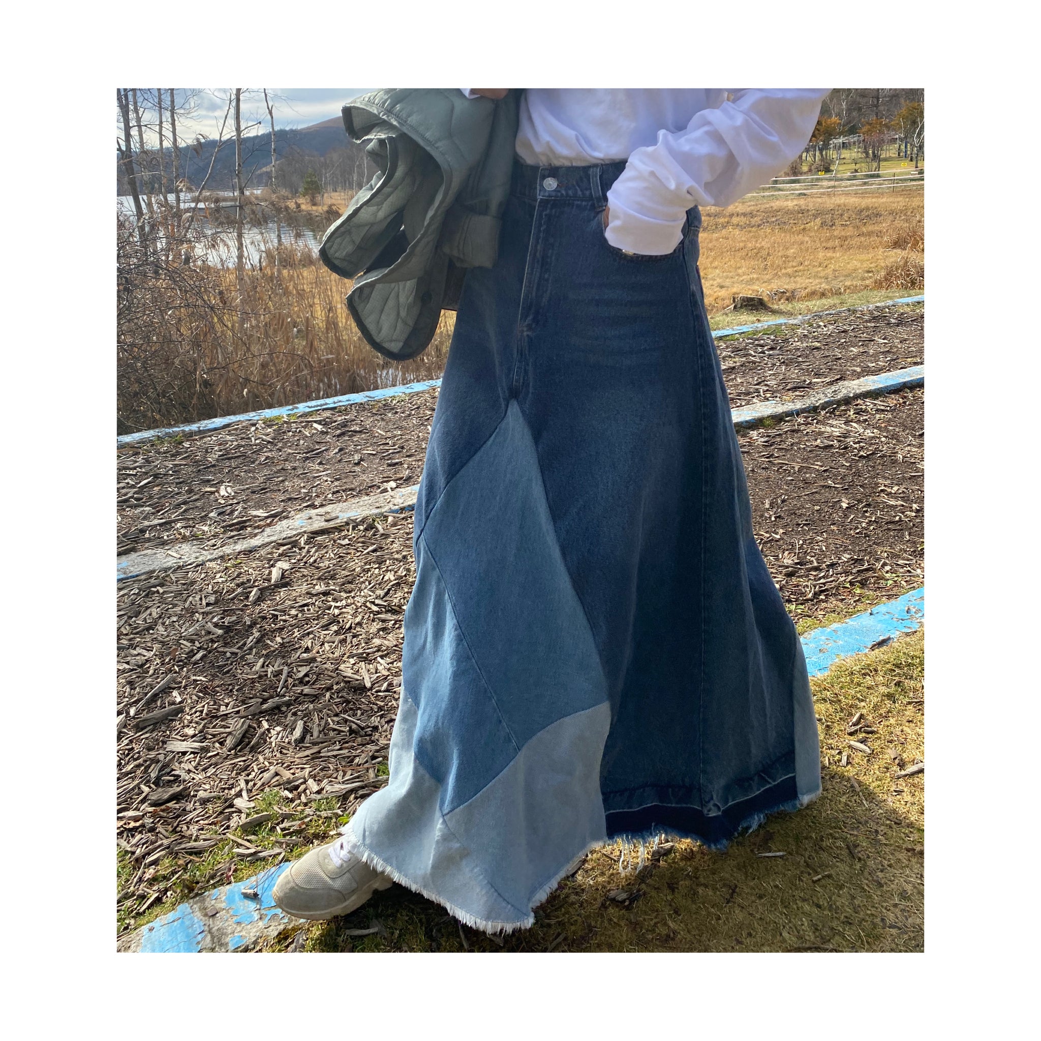 frin denim skirt