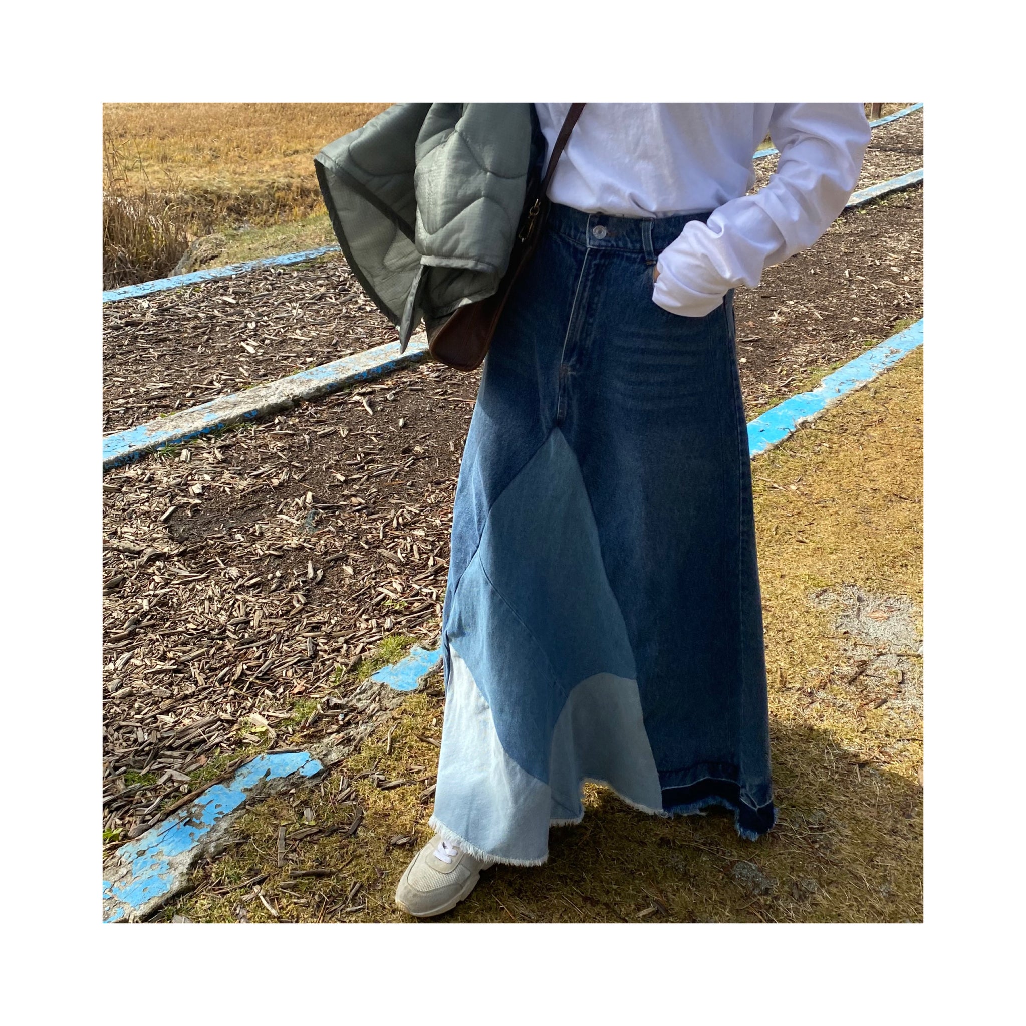 frin denim skirt